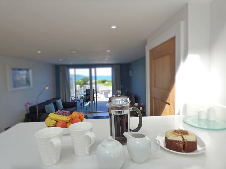 BeachViewCotts's tweet photo. @TravDr thank you so much for the great shout out in your article on Sunday. Sadly we have had to shut down for now but our “cute hideaway with cracking sea views” will be back better than ever as soon is ever possible! @coastalcottages # https://t.co/4EWbInr4va
