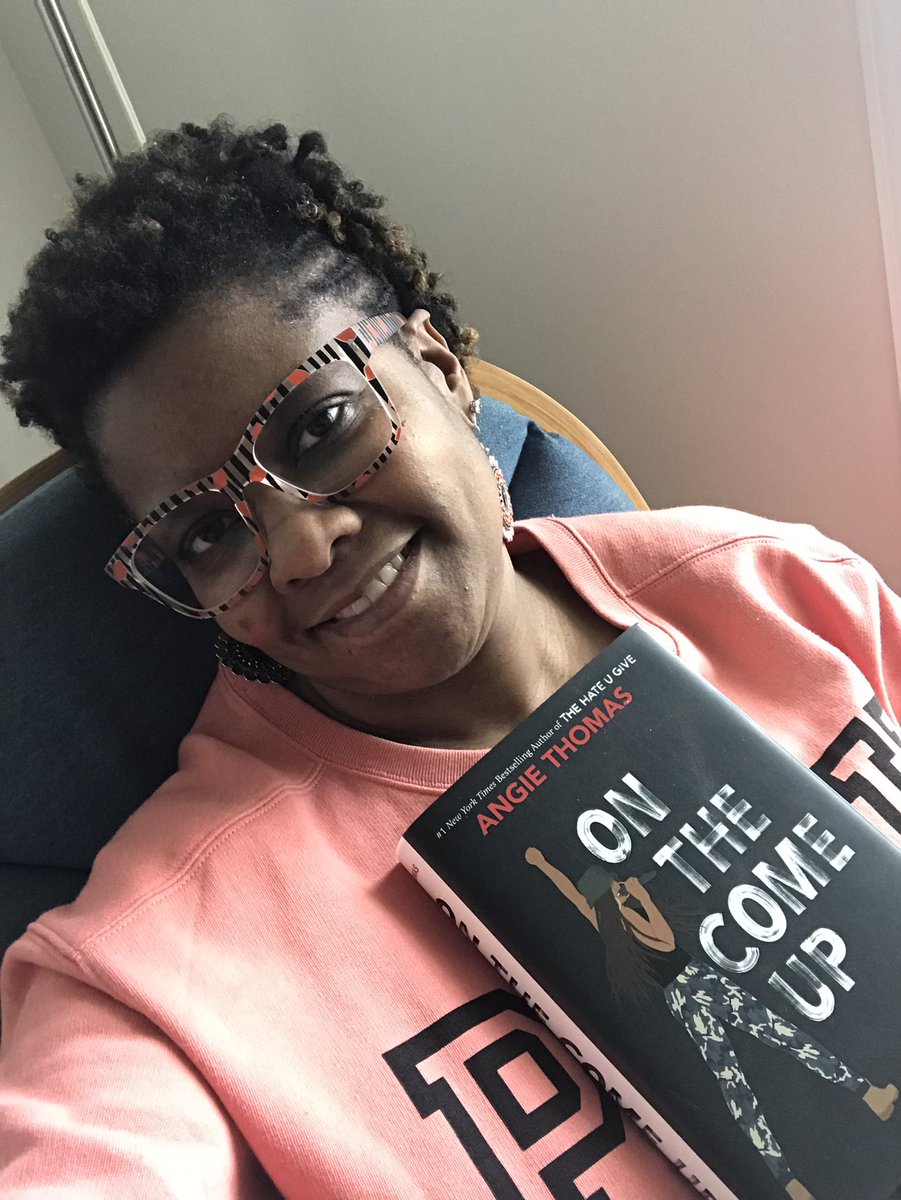 Rocking my orange specs and orange sweats while enjoying a good book!🧡🧡 #projectunity #AACPSAwesome <a href="/IMChesapeakeHS/">Chesapeake High School</a> <a href="/AACountySchools/">AACPS</a>