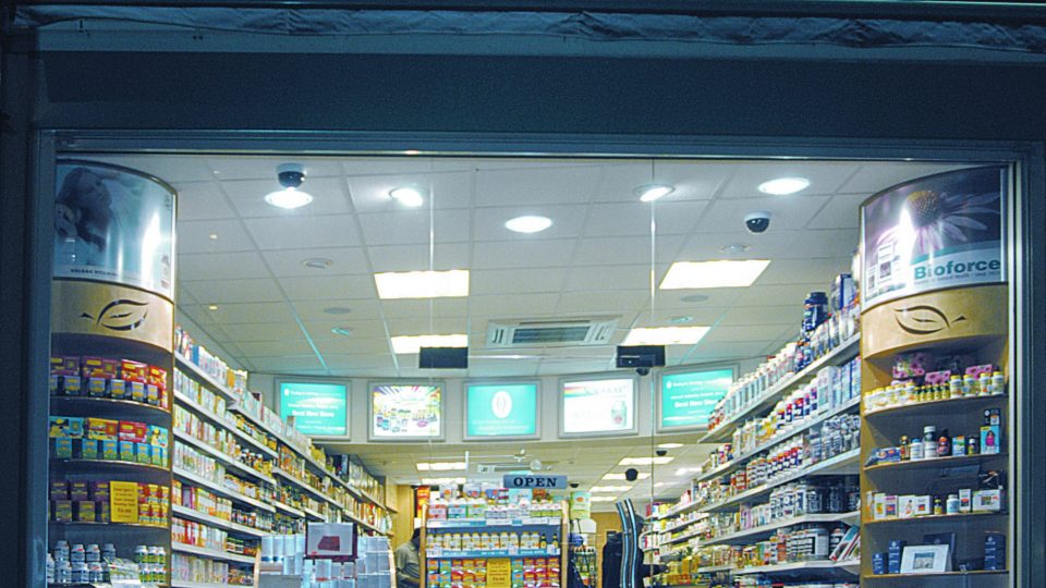 Today's Living is well stocked with food and health goods and while the country is in the Covid-19 pandemic they will be delivering to vulnerable residents. thisisclapham.co.uk/business/today…