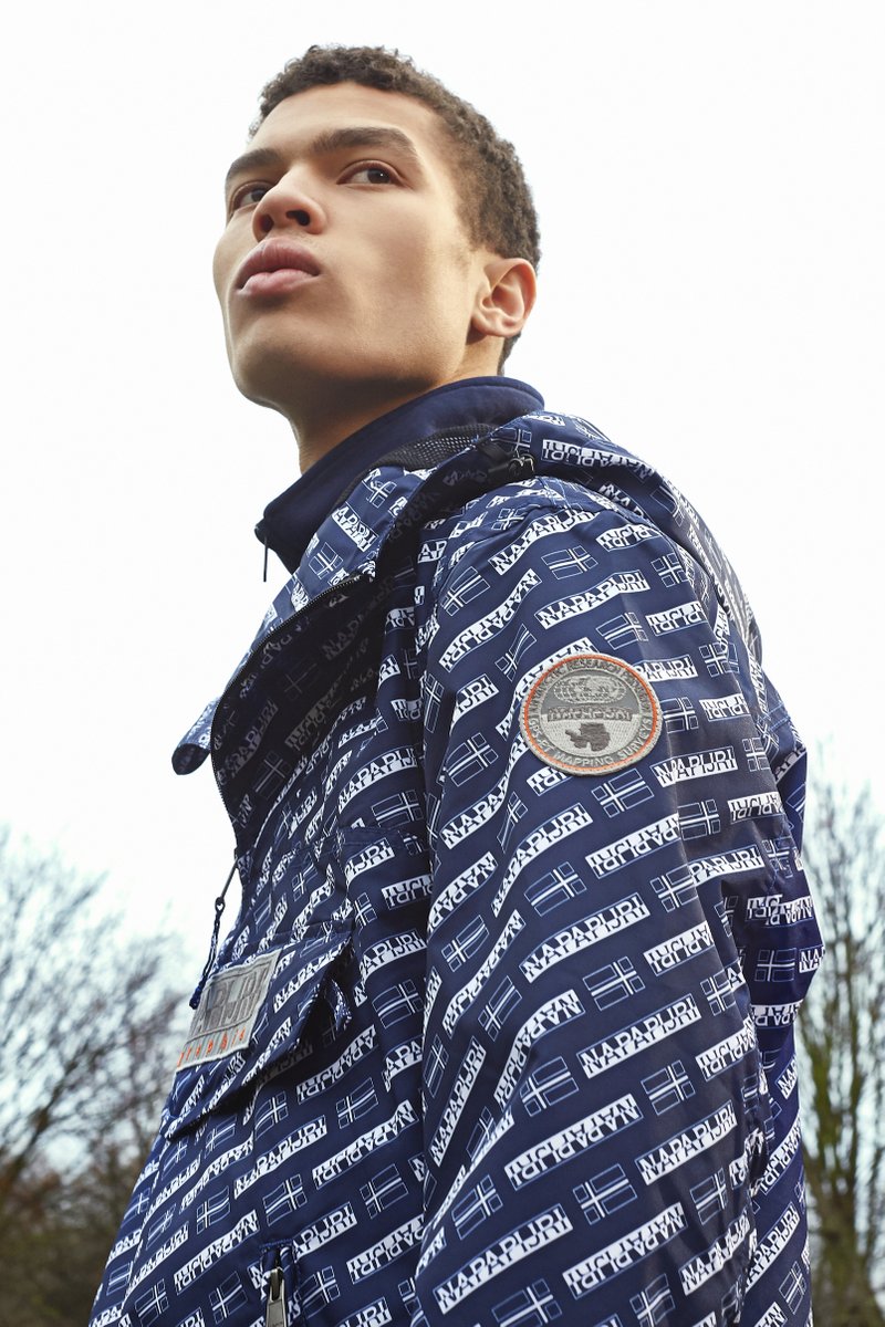 vacuüm Minder Gepland Napapijri on Twitter: "Colour-blocks and all-over prints for SS20's The  Cross version of our iconic Rainforest Jacket. Available at  https://t.co/gwuhoUvQos. . #Napapijri #SS20 #RainforestJacket  #TheCrossCollection #Sportswear https://t.co/joEUSNdp57 ...