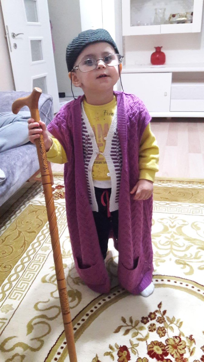 alifuatesenyurt's tweet photo. #yaslılarasaygı 18-24 Mart Yaşlılara Saygı Haftasında okulumuz 2/C sınıfı öğrencileri  "Yaşlılarımızı Sevelim" mesajlarını uzaktan eğitimle verdiler.👵🧓❤
@tcmeb @ziyaselcuk @istanbulilmem @memleventyazici @OzilLevent @ist_arge @EsenyurtMEM @pasalibesli @IKucukfiliz @Mustafa6941 https://t.co/mO6TiWZceu