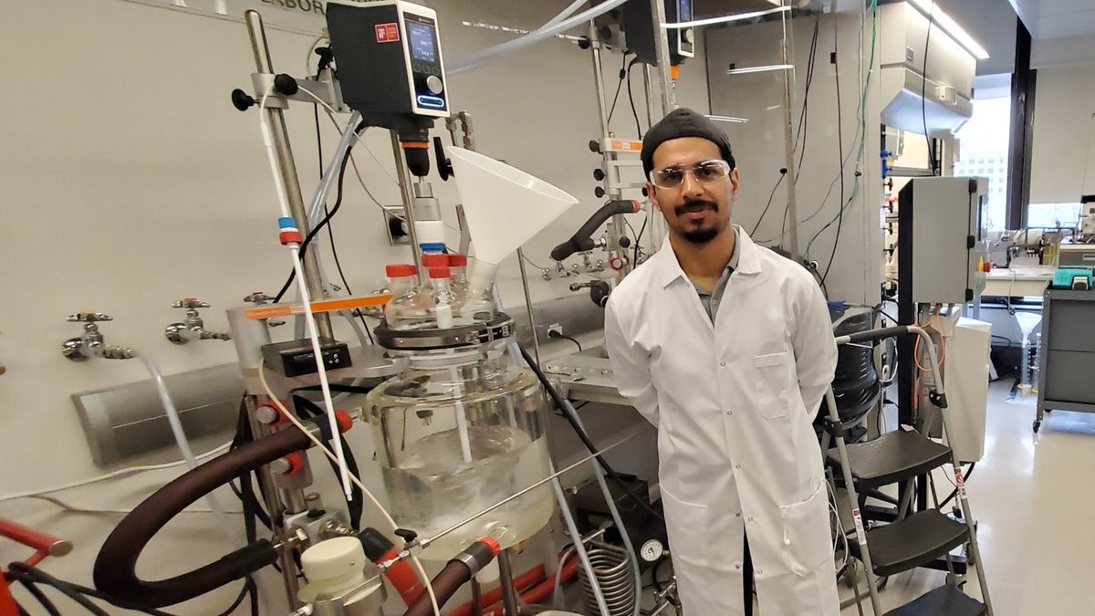PittEngineering's tweet photo. #EngineeringSolutions: Here's Nasser Al Azri in the @ChemePitt @gveser lab - the “swirly stuff” in the batch reactor next to him is the 75% “Pitt Sanitizer” per @WHO guidelines. Thanks to Nasser, Dr. Veser and group member Riddhesh Patel who came up with the idea! #COVID19 #H2P https://t.co/MIdZRrnQnX