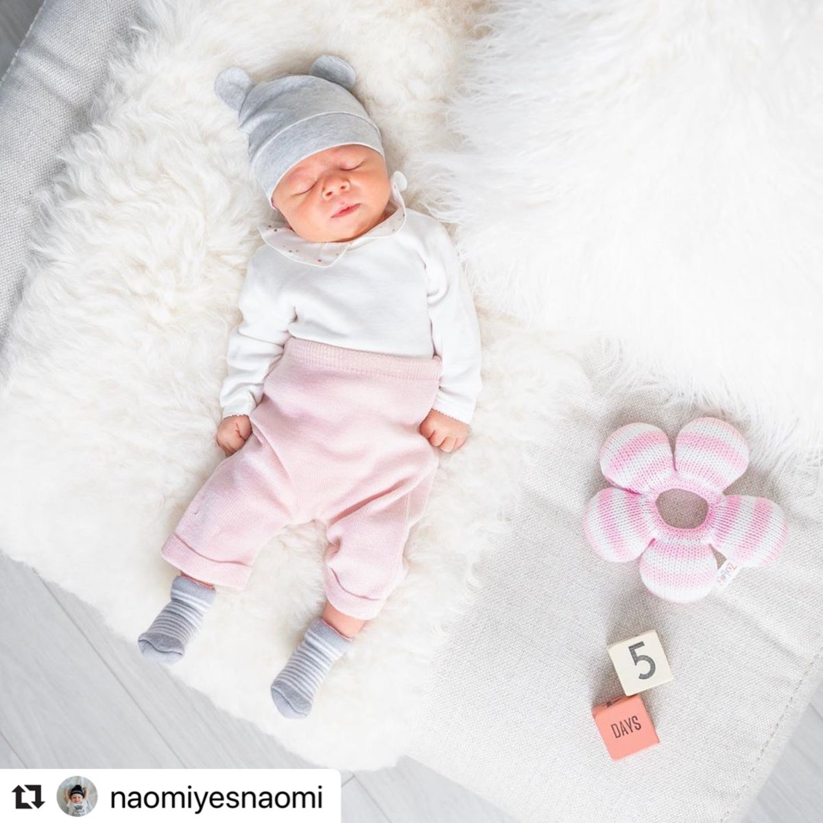 Happy Tuesday everyone! Your daily dose of baby pics brought to you by @naomiyesnaomi and our pink star rattle (perfect for babies to grasp, hold &amp; chew) #zubels #ZuCrew #babyrattle #babyrattles #babytoys #handknitdolls #handknittoys #babycollection #knittoys #instababy #knitdoll