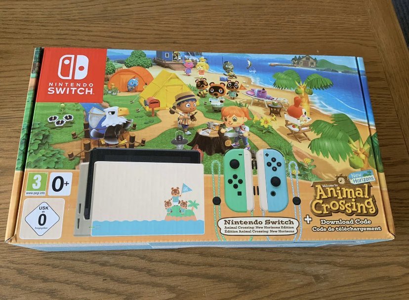 OakGaming_'s tweet image. NINTENDO SWITCH GIVEAWAY

Win an #AnimalCrossing      
switch (7) WINNERS

To enter:
- Follow myself @OakGaming_ 
- Follow @themexicanmist1 
- Follow @KKreew_ 
-RT AND LIKE 

Tag friends to increase chance to win 

#ACNH        
#AnimalCrossingNewHorizons
