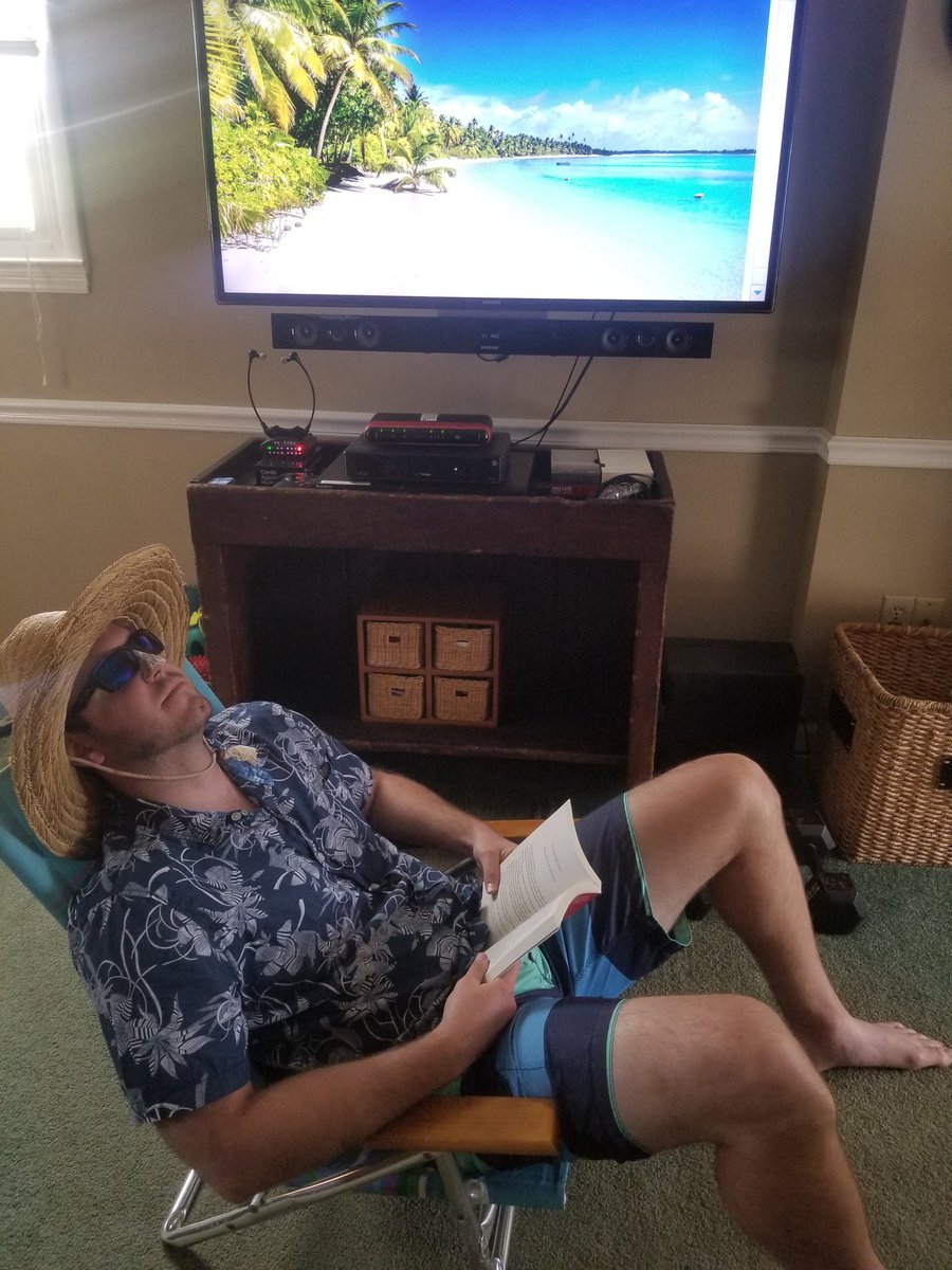 Thought I'd join in on this beach party 😎🏖 #VirtualSpiritWeek <a href="/SterlingElem/">Sterling Elementary</a>