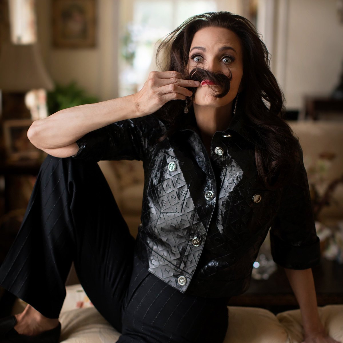 RealLyndaCarter's tweet photo. Social distancing tip: If you get bored, you can always make yourself a fine mustache! 😂

📸@LtleFang https://t.co/Zq96MT7jye