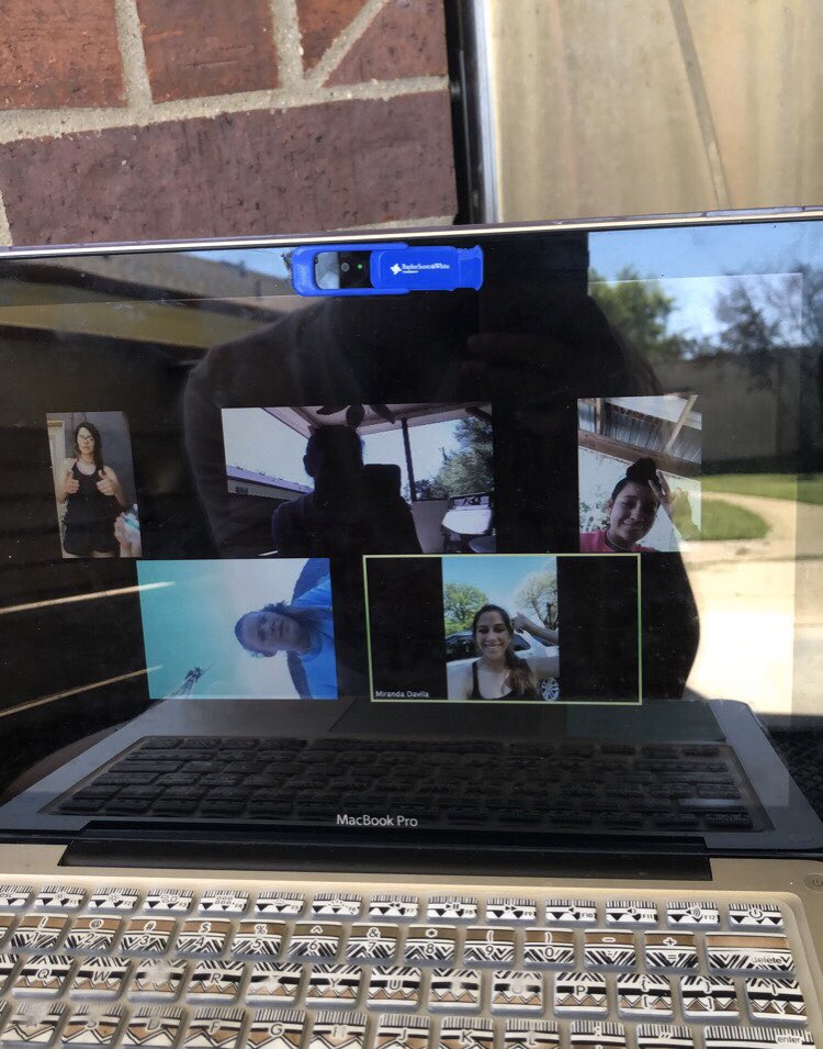 Social distancing workout‼️ <a href="/bhsltsoftball/">Tiger Softball</a> #BeltonStrong