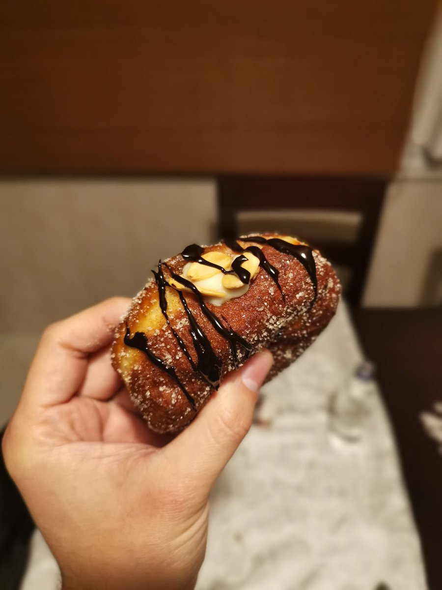 BrkyKcbyk's tweet image. Yaptık işte bi şeyler 😏
#bombolone
#bombolini
#berliner
#krapfen
#donut