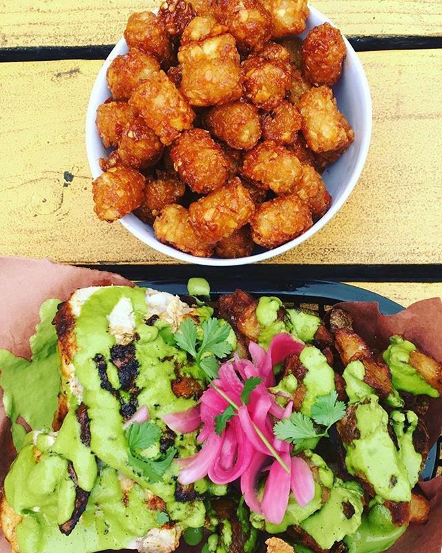 Chicken And Guns tweet media