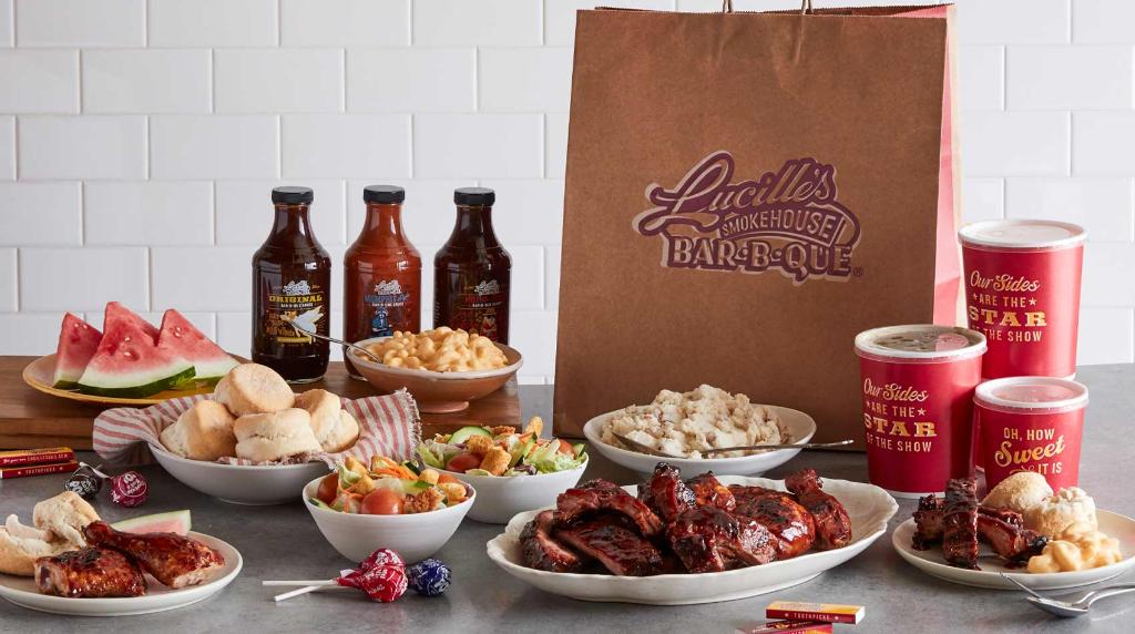 Promenade Temecula (@temeculamall) on Twitter photo Join <a href="/LucillesBBQ/">Lucille's BBQ Online</a> at <a href="/TemeculaMall/">Promenade Temecula</a> for #TheGreatAmericanTakeout. Call or order online for pick up or delivery. Support the restaurant workers, continue #SocialDistancing and eat great while you're at it! Join <a href="/LucillesBBQ/">Lucille's BBQ Online</a> at <a href="/TemeculaMall/">Promenade Temecula</a> for #TheGreatAmericanTakeout. Call or order online for pick up or delivery. Support the restaurant workers, continue #SocialDistancing and eat great while you're at it!