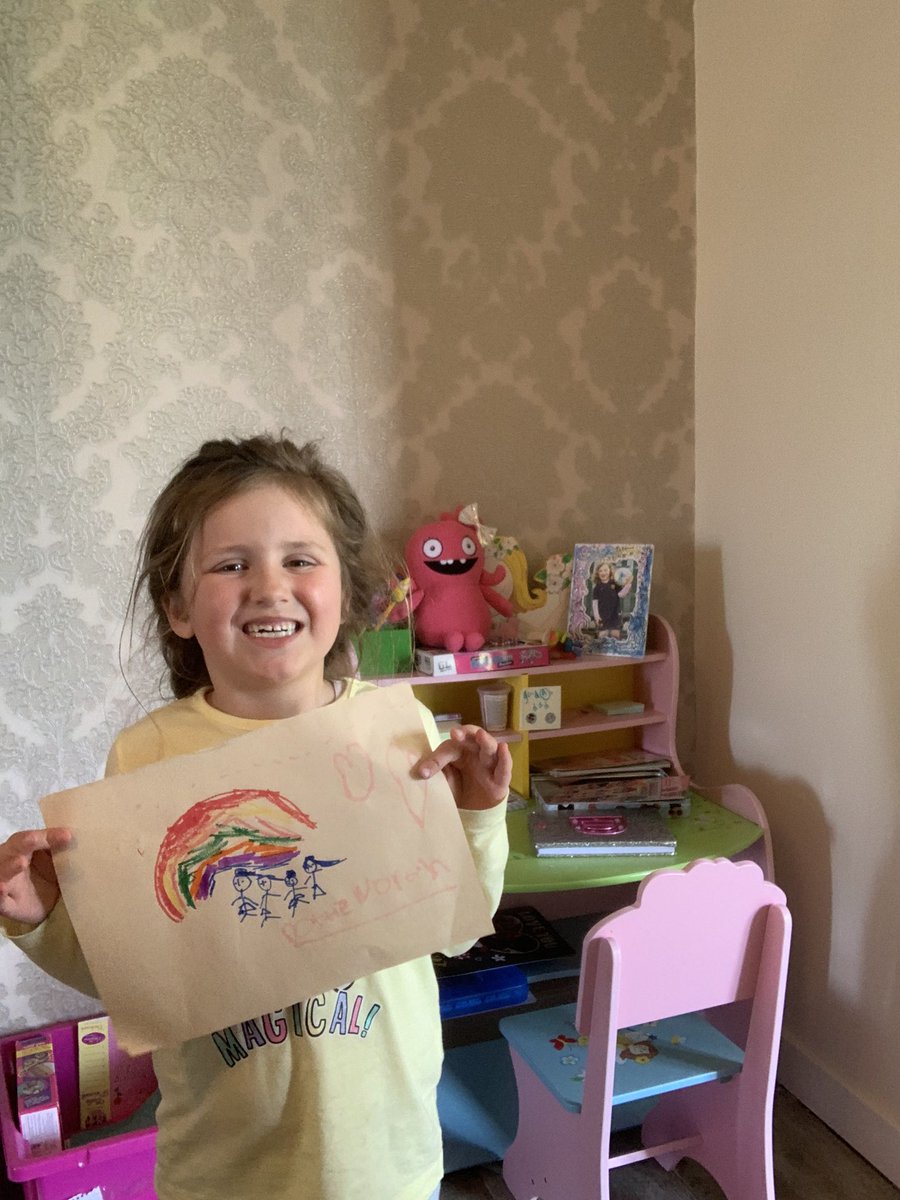 makayla_cocks's tweet photo. Dottie has been creative &amp; keeping good spirit ❤️🌈 @LittlemoorAcad https://t.co/eHmGsz2PTf