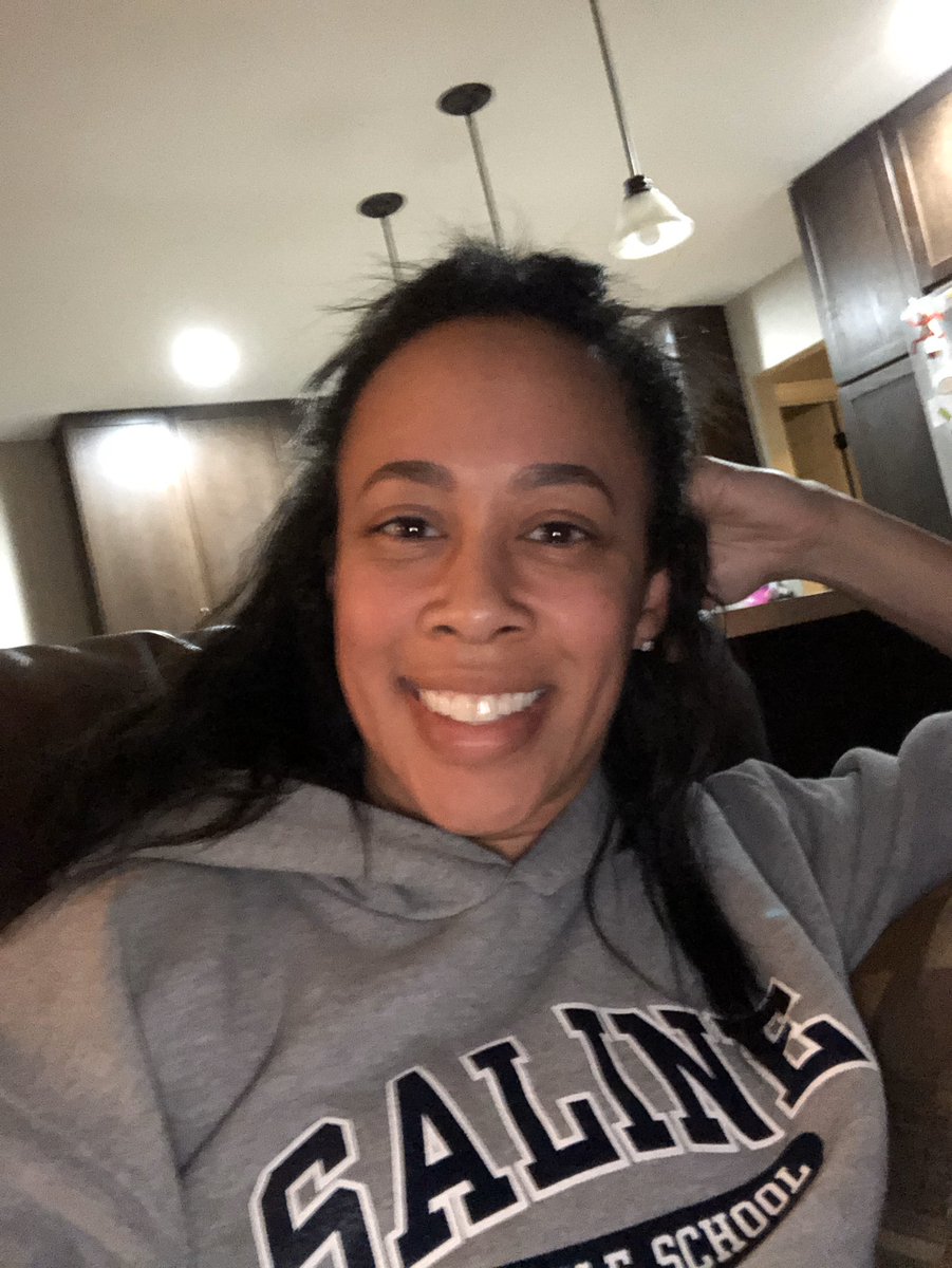 Late check-in here; Happy Spirit Day, SMS! Stay safe, everyone 😊 #smsspirit #smscompass