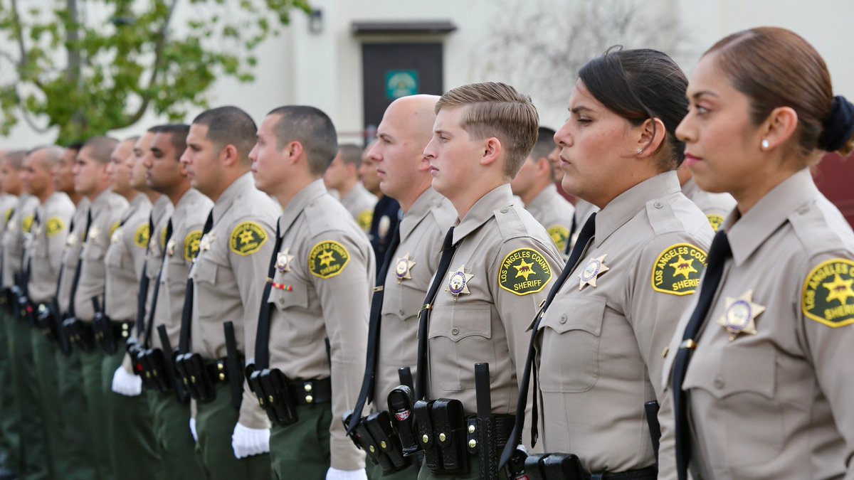 Jackie Costanzo (CostanzoJackie) Twitter