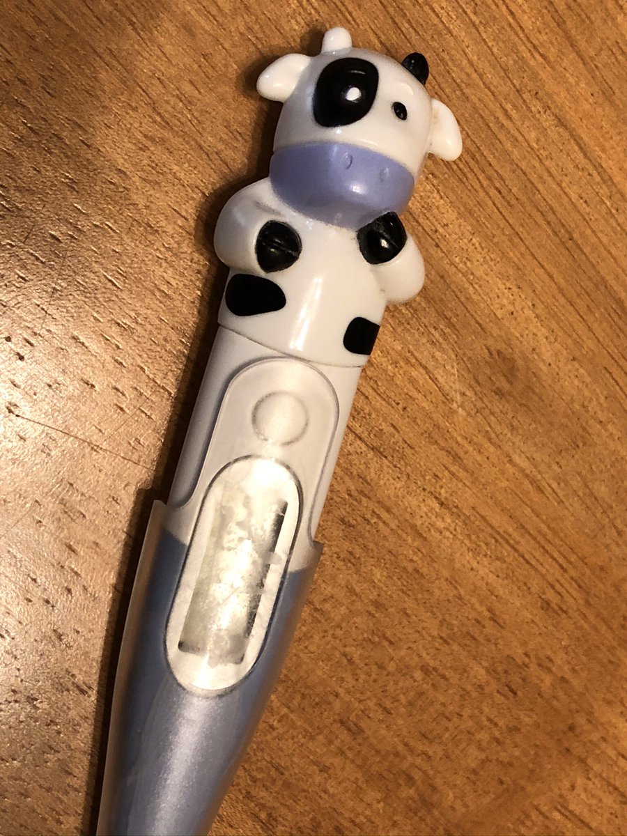 HeyRose2's tweet image. First visitor today since social distancing.  
Hugged thru the window.  Not fun.  Great gift.