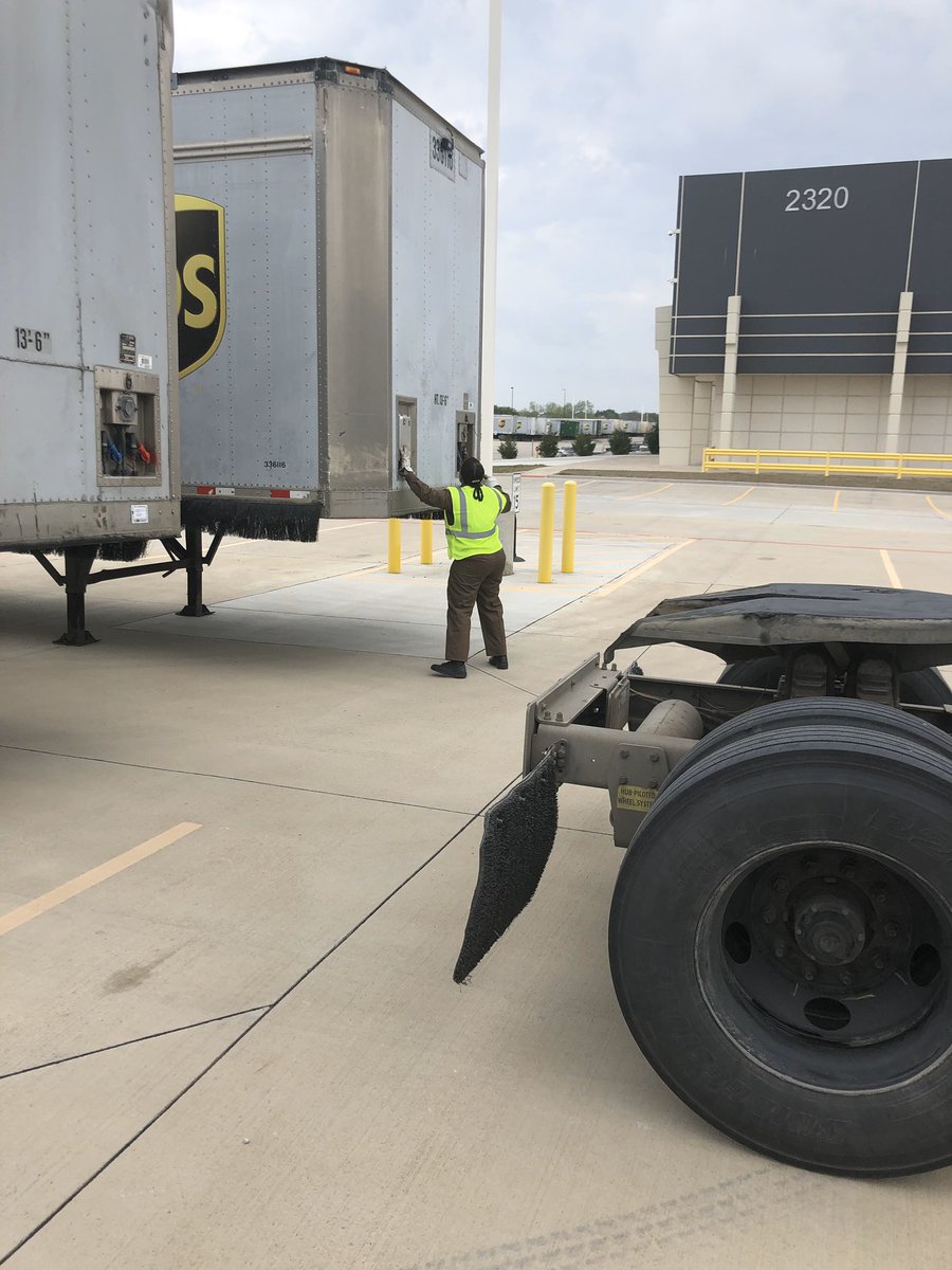 UPS Women in Operations (@ups_wio) on Twitter photo Congratulations Sonya Grant-Walrond💃🏾. Welcome to the Elite DTS club as an Onroad Sup in Lonestar TX on March 20,2020. The WIO appreciate you👏🏾💐. <a href="/hill_deryl/">Deryl Hill</a> <a href="/jrindafernshaw/">Fern Shaw</a> <a href="/scott_bremerman/">Scott Bremerman</a> <a href="/RedRiverWomen/">RedRiverWomen</a> <a href="/SoCalSoUS/">SoCal - Women in Operations</a> <a href="/CuceTom/">Tom Cuce</a> <a href="/andreahayward18/">Andrea Hayward</a> Congratulations Sonya Grant-Walrond💃🏾. Welcome to the Elite DTS club as an Onroad Sup in Lonestar TX on March 20,2020. The WIO appreciate you👏🏾💐. <a href="/hill_deryl/">Deryl Hill</a> <a href="/jrindafernshaw/">Fern Shaw</a> <a href="/scott_bremerman/">Scott Bremerman</a> <a href="/RedRiverWomen/">RedRiverWomen</a> <a href="/SoCalSoUS/">SoCal - Women in Operations</a> <a href="/CuceTom/">Tom Cuce</a> <a href="/andreahayward18/">Andrea Hayward</a>