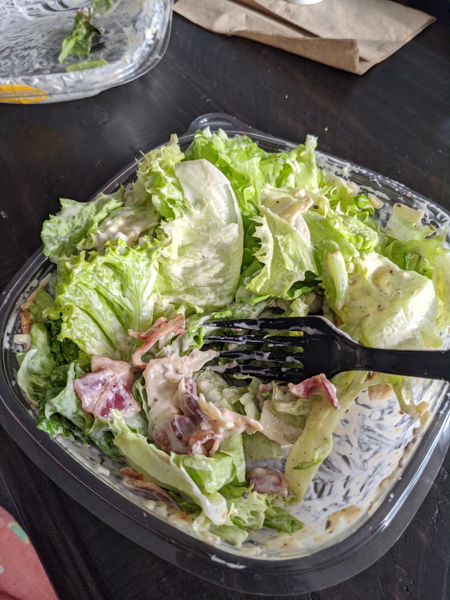 stephhmuffiin's tweet photo. @WendysCanada super disappointed in our locations "grilled ceasar salad". Wrong type of lettuce and a new dressing. Sad to say I threw it out 😩🥺 https://t.co/NR7W0qGaF4