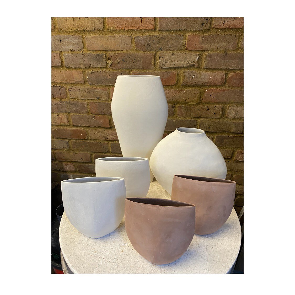 cole_ceramics's tweet photo. The binge of pot making has started....
#makingpots #ceramics #keramics #keramica #ceramic #craft #pottery #ceramicart #ceramicartist #ceramica #londonartist #makingceramics #collectingart #collectingceramics #making #art #artist #timetocreate #carolinecoleceramics https://t.co/rnMpUyot0u