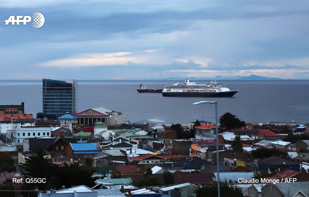 AFPespanol's tweet photo. 🇨🇱 Un crucero con decenas de enfermos se dirige a Panamá tras cierre de puertos en Sudamérica #AFP https://t.co/si81DzcKEn
✍ @LAPaubus https://t.co/7vV9hPOJdo