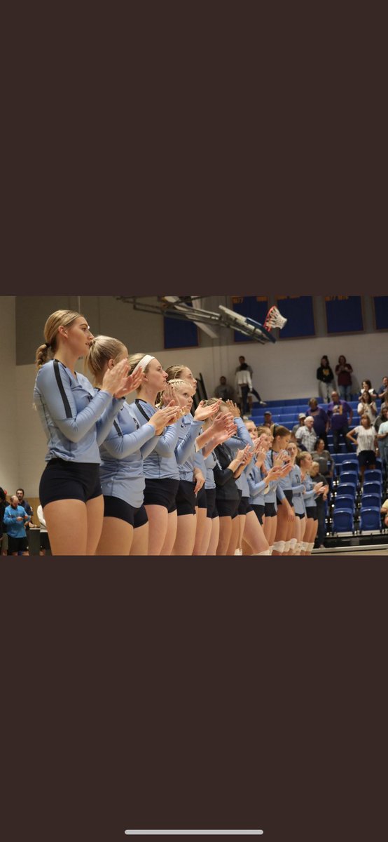 Hbreck13's tweet photo. Excited and blessed to be a future Trojan @volleyball_dsu 💙  also, thank you corona for letting me sign at home:) https://t.co/WzG4uEI8yq