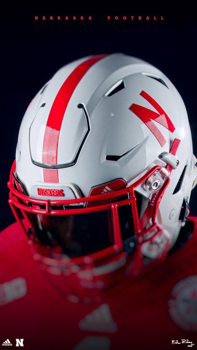 CarsenRyan's tweet image. Grateful to @CoachBeckton for the scholarship offer to play football at The University of Nebraska @HuskerFBNation #GBR #Huskers 
Thank you to my coaches, mentors, and parents. @T_BirdFootball #B1RDGANG⚡ #MILEWR #LevelUp #UncleRay