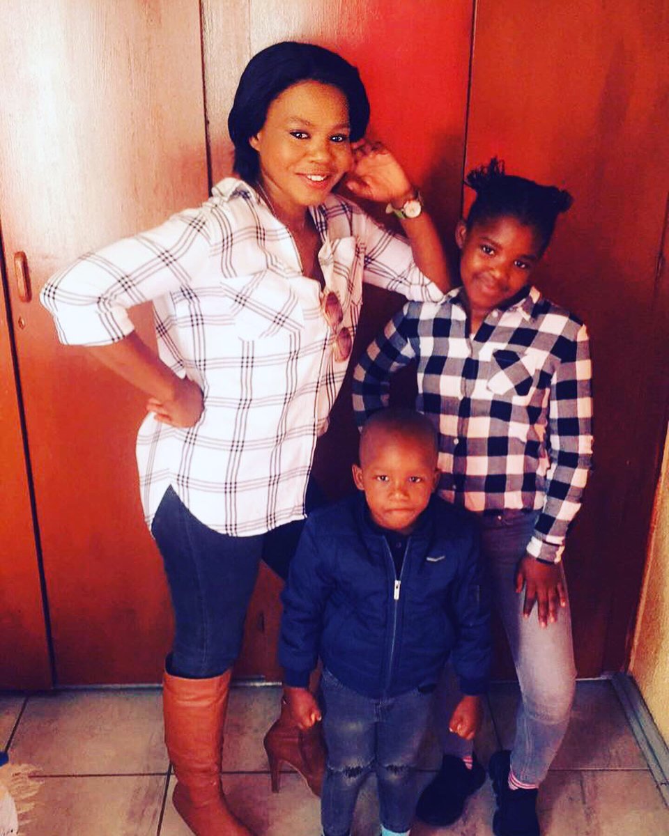 AwakeSp's tweet image. My world ryt now🤣💋