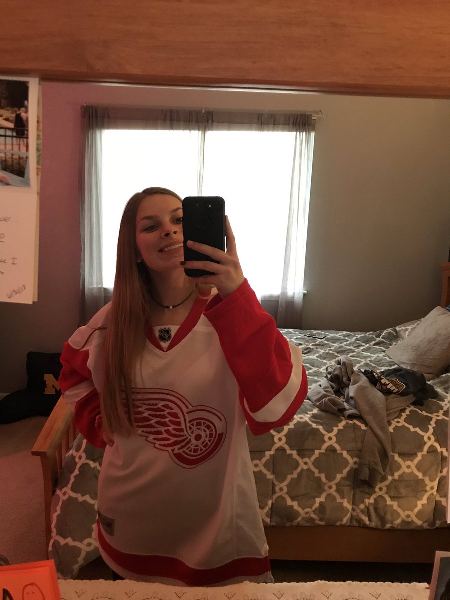 julia_jolly7's tweet photo. #HPSHomeSpirit2020 #TeamNOSLAK #TEAMSTAMM https://t.co/c76acHi1JZ