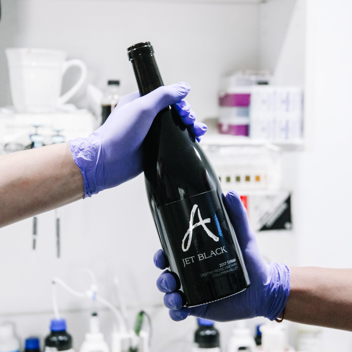 ANC is offering 50% to all of the HEALTH CARE WORKERS &amp; 1ST RESPONDERS who are risking your lives to help eradicate COVID-19! Use promo code:THANKYOU2020! 
@ ANCwines.com or call the TR nearest you! 🦾🍷