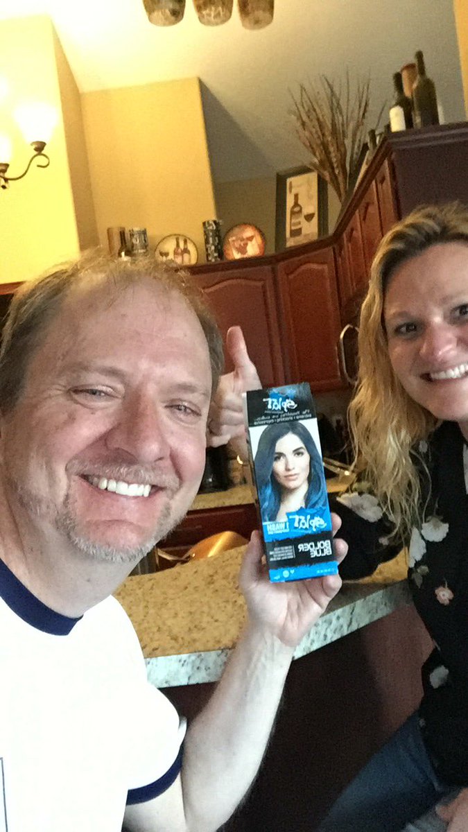 East High Swimmers and Divers, current and alums....If I get 150 or more retweets the hair turns Blue Ace Blue!!