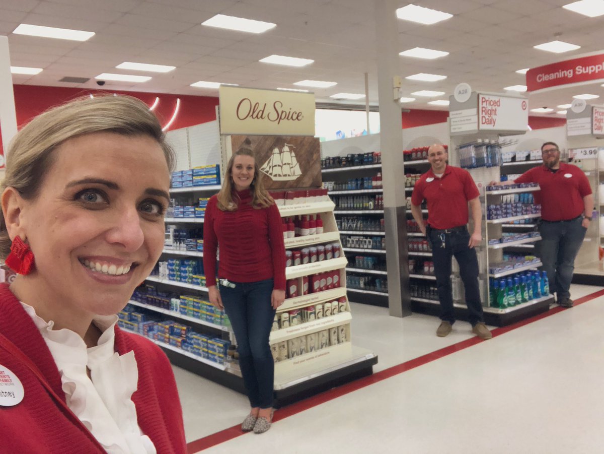 wmwwheels's tweet photo. Thoroughly impressed in Winchester North, VA today! 🙌🏻Thank you Steve &amp; team for your incredible teamwork making things happen, having fun while doing so, &amp; clearly making an impact on your local community!  👏🏻👏🏻👏🏻 Your leadership is appreciated. #WorkSomewhereYou❤️🎯 https://t.co/u3dbYKVB4C