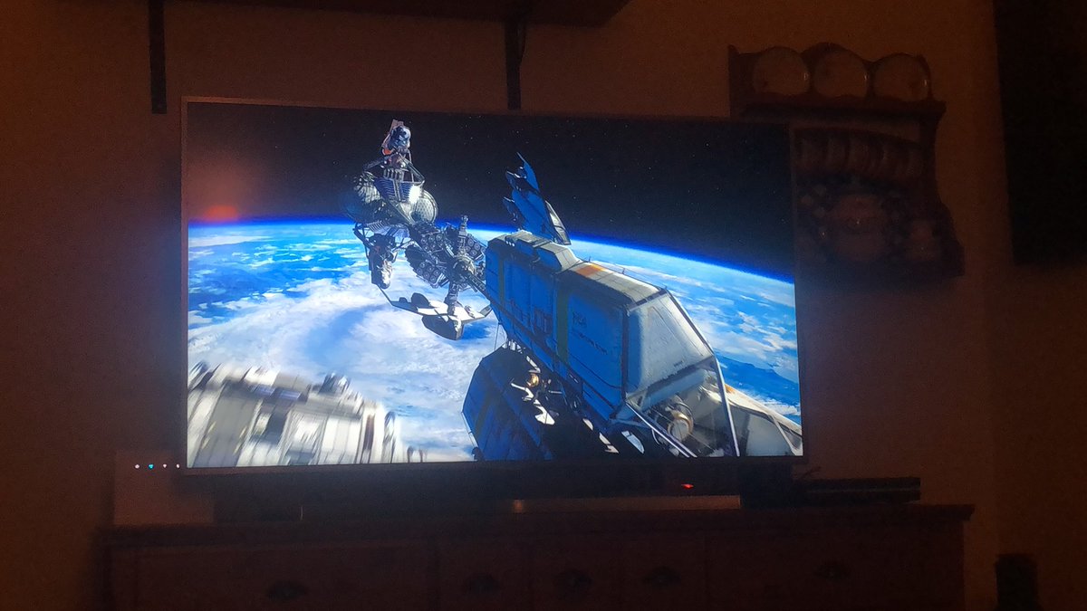 Disfrutando de Disney+ a traves del paquete Fusion de <a href="/MovistarPlus/">Movistar Plus+</a> <a href="/Telefonica/">Telefónica</a> , con un clasico Avatar. Menudo fin de semana nos espera. Sin duda mas llevadero. #YoMeQuedoEnCasa