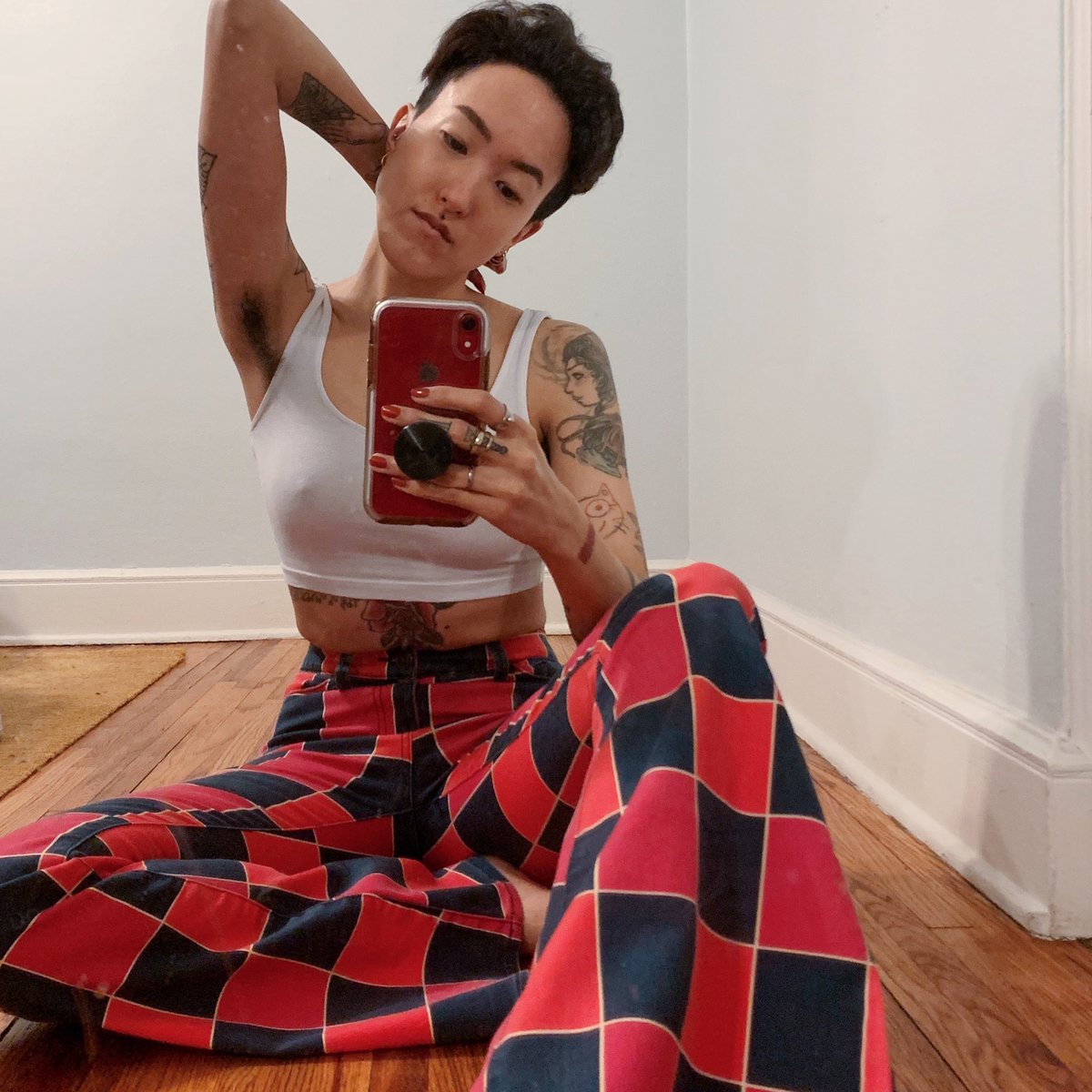i’m bored so here’s me recreating halsey outfits out of my closet !