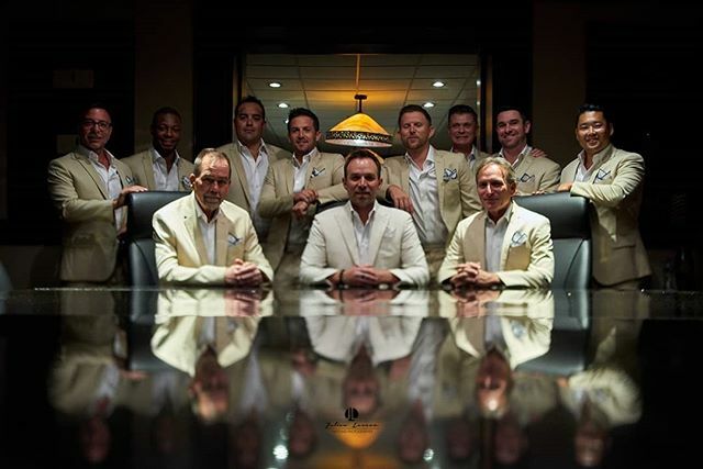 Eventives's tweet image. Groom's squad!
.
.
.
.
.
#weddingday #groomtobe #groomsmen #bestdayever #unforgettable #sayyesinparadise #destinationwedding #celebratelove #magicalmoments #joy #weddingplanner #vallartaweddings #puertovallarta 
Planning and coordination: @eventivesdesti… ift.tt/2QIxrrU