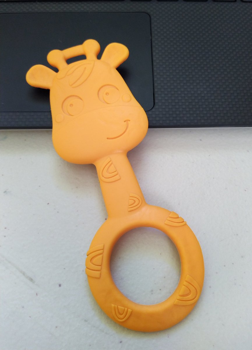 kriscumar's tweet photo. This baby teether has become my go to fidget toy. https://t.co/8QsrUeHf9w