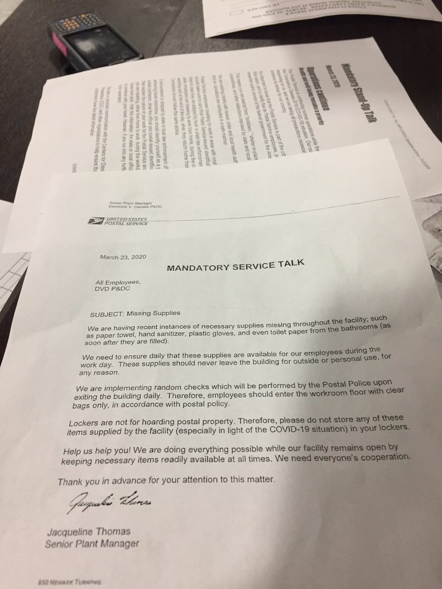 TheJohnBorell's tweet photo. ⁦⁦@CDCgov⁩ ⁦@GovMurphy⁩ ⁦@DonaldPayneJr⁩ ⁦@SenatorMenendez⁩ ⁦@CoryBooker⁩ ⁦@CBSNews⁩ ⁦@jerseyjournal⁩ ⁦@News12NJ⁩ ⁦@NJHealthTalk⁩     Can u believe they worry more about stolen paper than 1K+ ppl working in close range? Sad https://t.co/BOZ0mZ2CGg