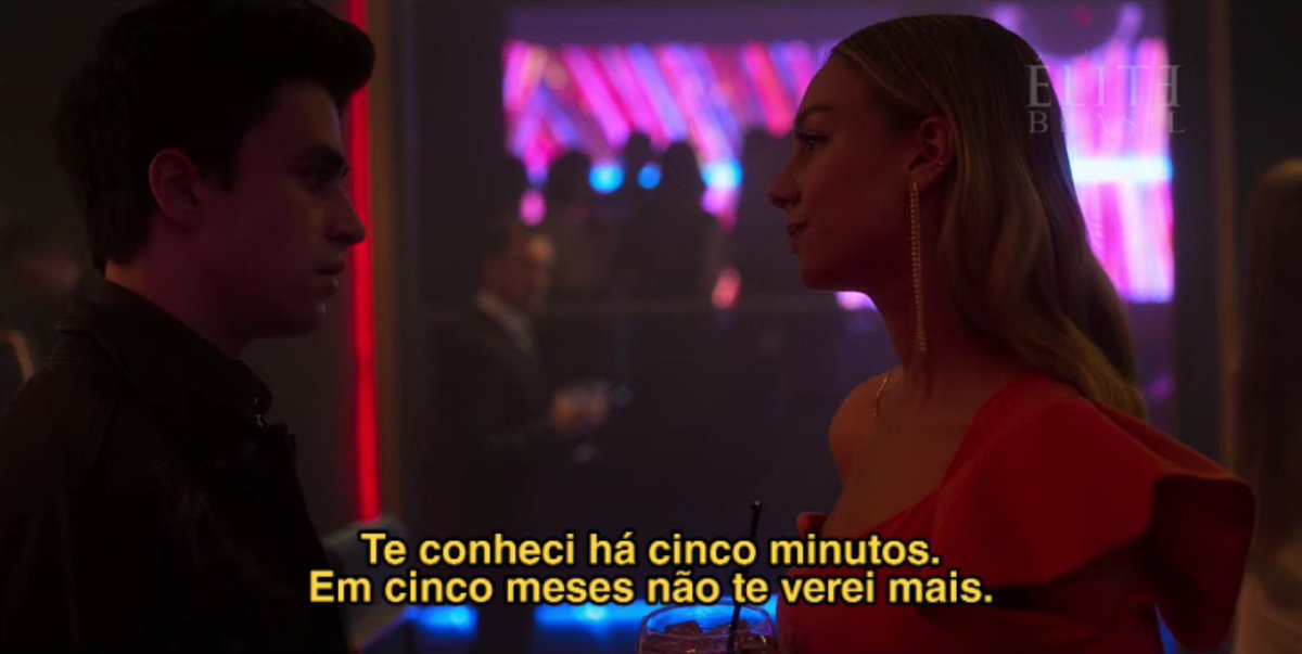 Arianoxtrolog's tweet photo. Arianas podem até te amar, mas elas se amam mais! https://t.co/RCC14rXueX