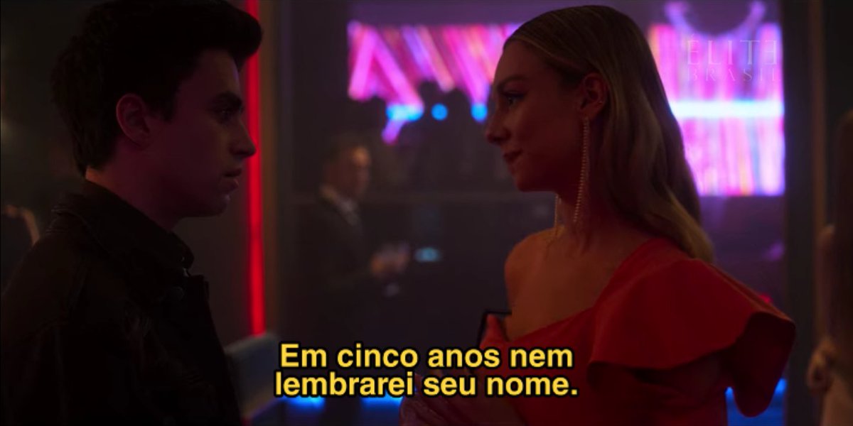 Arianoxtrolog's tweet photo. Arianas podem até te amar, mas elas se amam mais! https://t.co/RCC14rXueX