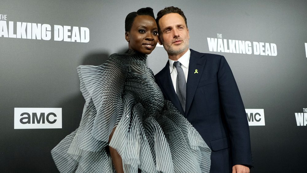 ‘The Walking Dead’s Andrew Lincoln Gives Danai Gurira A Musical Farewell dlvr.it/RSVhRR