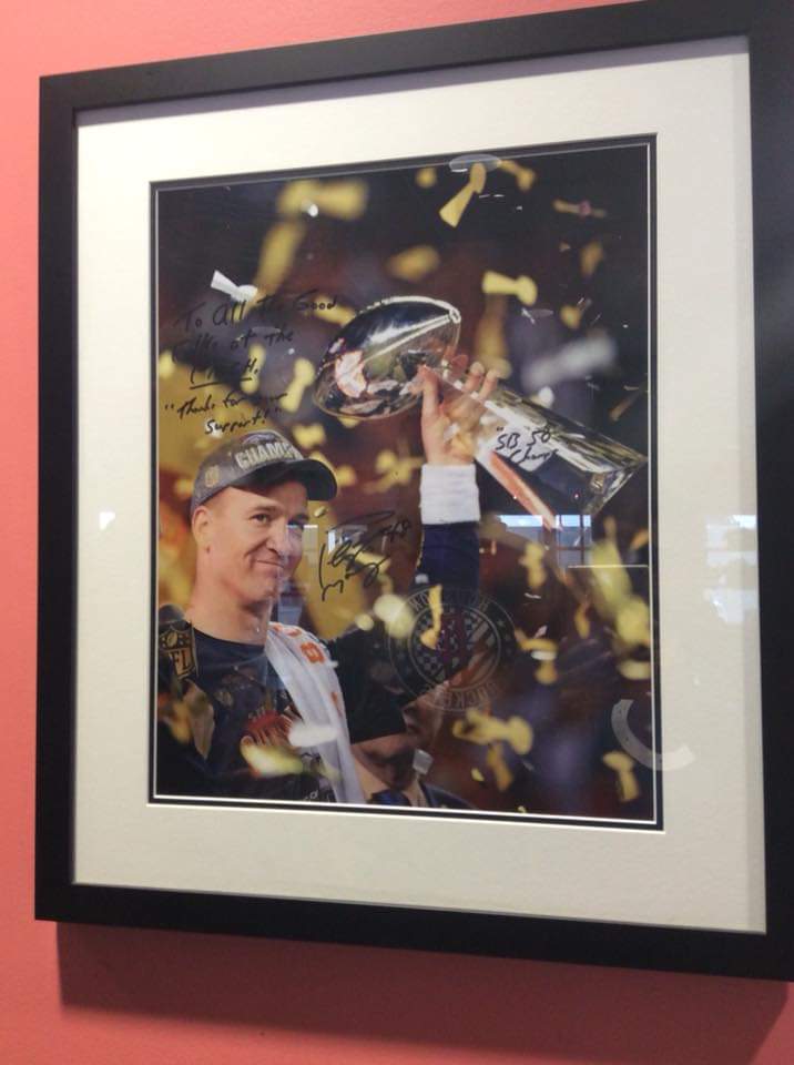 villafan_alex's tweet image. The Great #18 @Colts
@ColtsSuperFans1

People know about the man with #18 on his back, but the man out of the football fields caused me even more admiration for him. 2 years ago I had the opportunity to know the @PeytonChildrens Hospital...