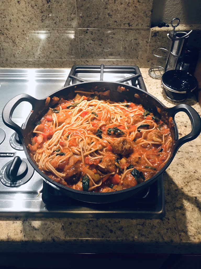 hatfieldpc's tweet image. No starvation in this house