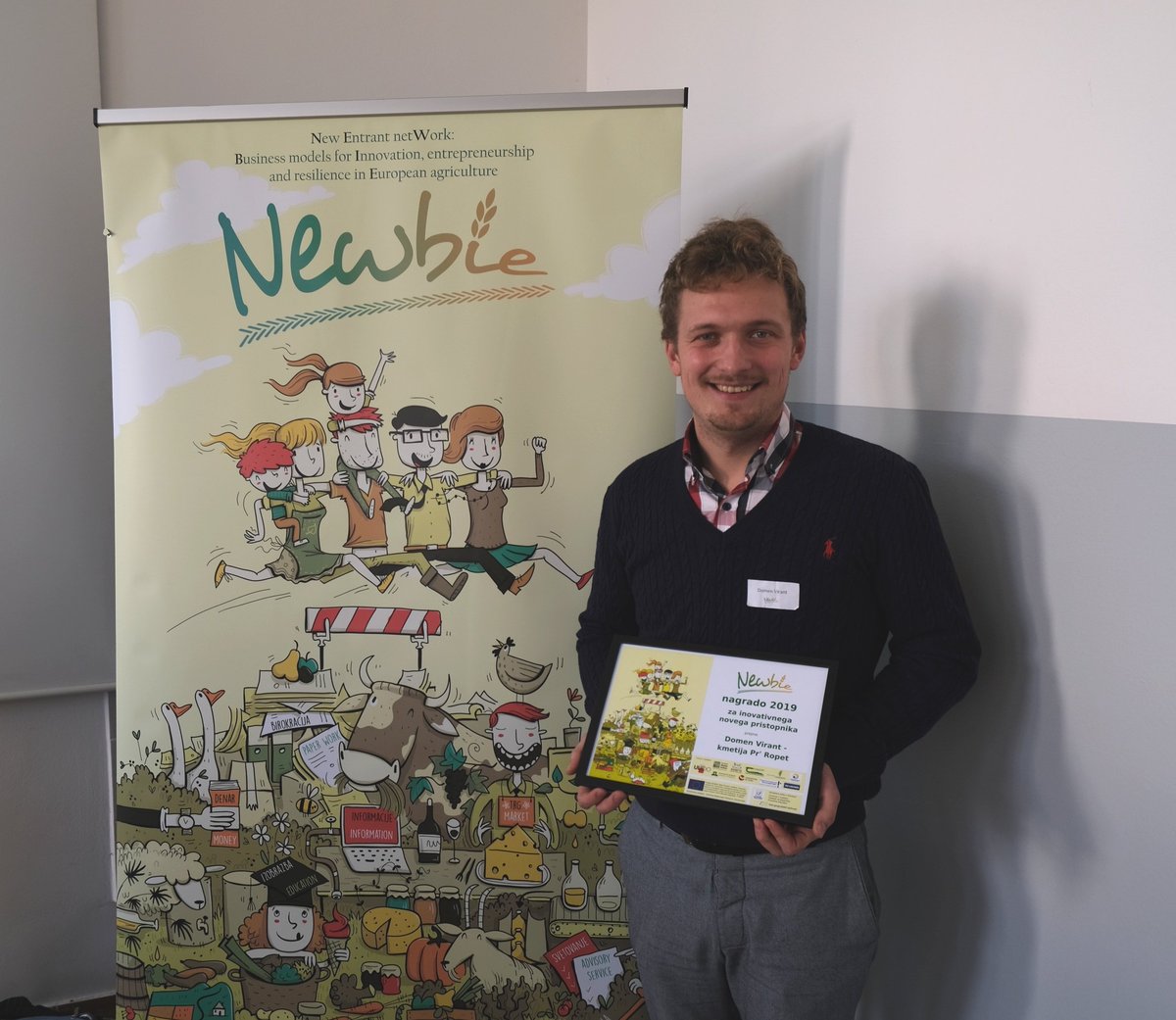 !Congrats! Domen Virant from Kmetija pri Ropet is Slovenias No.1 #NEWBIE. He won the award for his very diverse and sustainable business: #beeding of hens #berry &amp; vegetable production, #diary goats #processing #on-farm education #mentoring programs etc. <a href="/TessaAvermaete/">Tessa Avermaete</a> @UhanSara