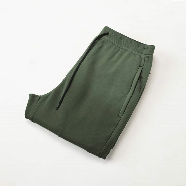 Your favourite cozy style, now in Army - Sureshot Fleece Jogger​

ZANEROBE.com is still safely shipping online orders daily - shop assured. ift.tt/2UgeizM