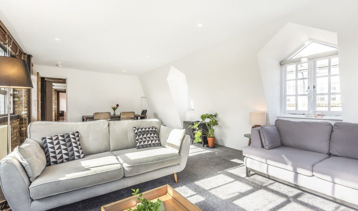 Daniel Cobb tweet media