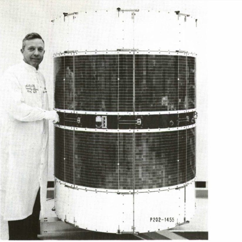 LES-5 was a UHF communication satellite experiment launched into geostationary orbit. It operated a transponder in the 228MHz range and had(has) it's primary telemetry beacon on 236.750MHz.