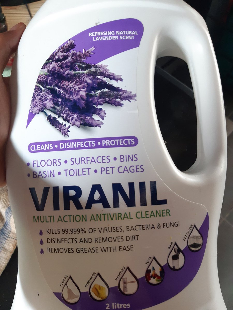 putry87lyana's tweet photo. CONFIRM RAMAI YANG TAK TAU.SANGAT SESUAI UNTUK SEISI KELUARGA BILA KEADAAN PKP COVID-19 NI SEBAB VIRANIL NI ADALAH SALAH SATU ANTI BACTERIAL YANG BOLEH MATIKAN COVID-19.HARGA RM18.90 JE.BOLEH DAPATKAN KAT FARMASI❤ 

#COVIDー19 #StayAtHome #viranil #KitaJagaKita #Malaysia https://t.co/0UOc06tBmJ
