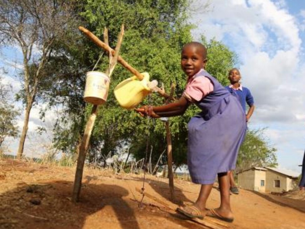 EnosEmulu's tweet photo. #COVID19 what role are you playing in your community to help, stop or control #spreed of #COVID19? Through the leadership of the Parish chief, the media religious and cultural leaders, let's encourage every household #gazette #ahand #washingfacility at the entry points. https://t.co/QwkTqrnoUR