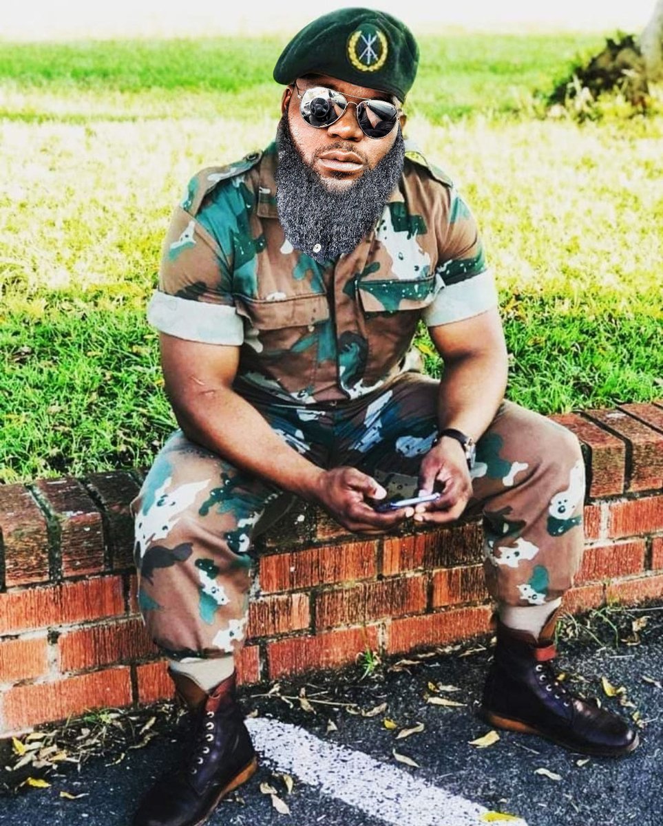 noxiousdeejay's tweet photo. No Mixpapes from me for 21 dayz 🙏🏾
Duty calls #SANDF #21daysLockdown #noxiousdeejay https://t.co/xx756WopBq