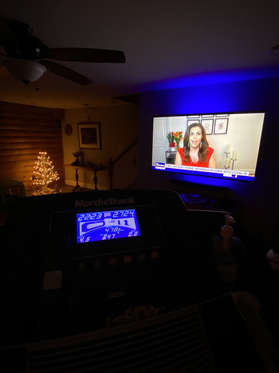 Starting my day on the treadmill watching Fox 5!!!! #gooddaydc