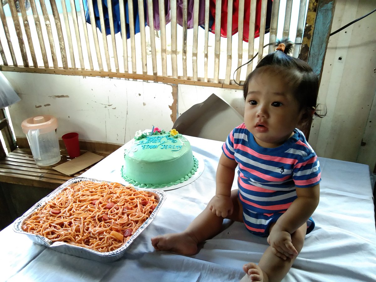 MarquinezEmilyn's tweet photo. Happy 7th months old, baby namin🎉💖 https://t.co/y90Jliz90g