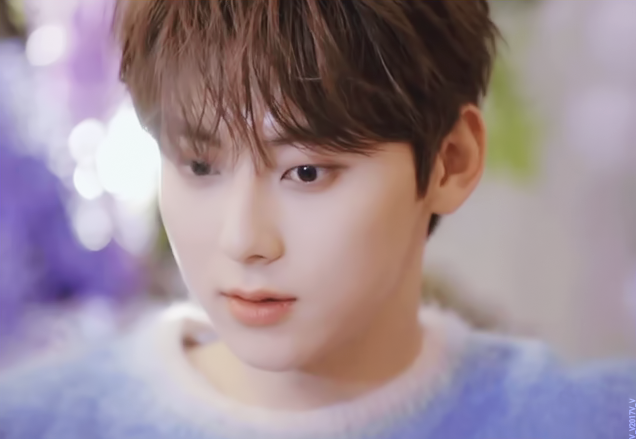 v_v2017v_v's tweet photo. 황민현 슈퍼소프트솜털아기고양이 https://t.co/C3GhNGtCBm
