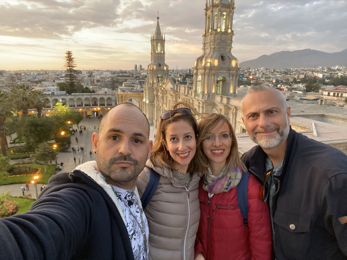 Tommy79CT's tweet photo. #ilturismosostienelitalia @Musumeci_Staff @berlusconi @GiorgiaMeloni @GiuseppeConteIT @nonelarena  Vogliamo continuare a vivere e a dare da mangiare alle nostre famiglie , facendo viaggiare le persone @LucaMontauti https://t.co/szr2Jg43Xv